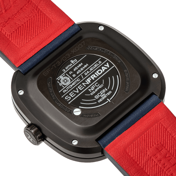 SEVENFRIDAY T3/03 - Red Army Watches 