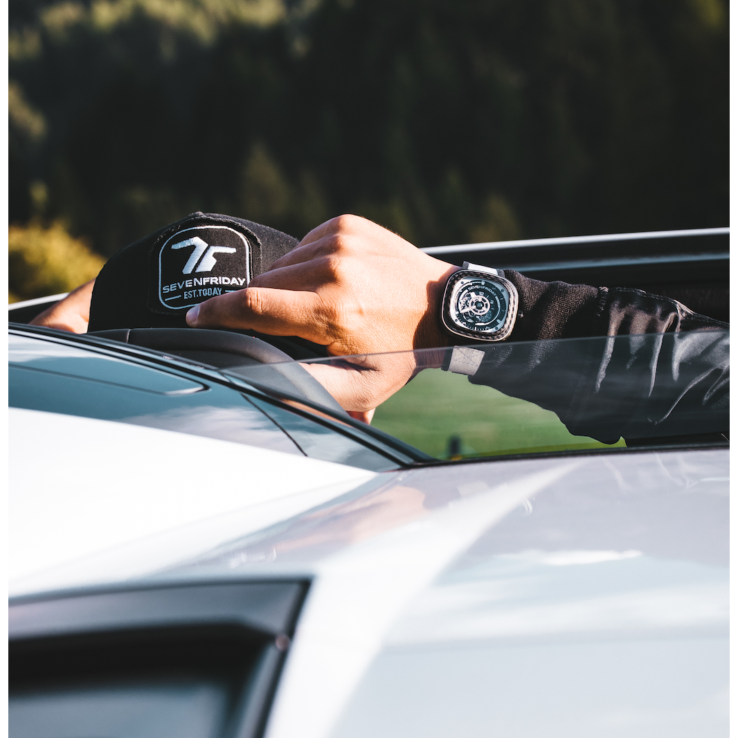 SEVENFRIDAY P3C/07 White Carbon - Red Army Watches Malaysia
