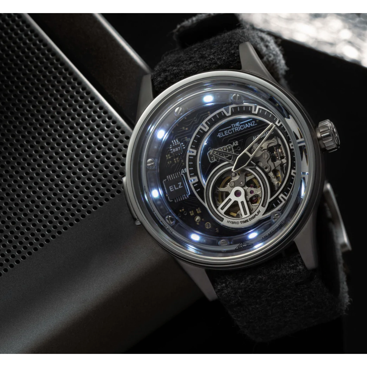 The ELECTRICIANZ Hybrid Automatic E-Code Gray - Red Army Watches 