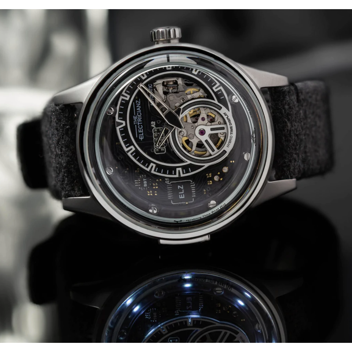 The ELECTRICIANZ Hybrid Automatic E-Code Gray - Red Army Watches 