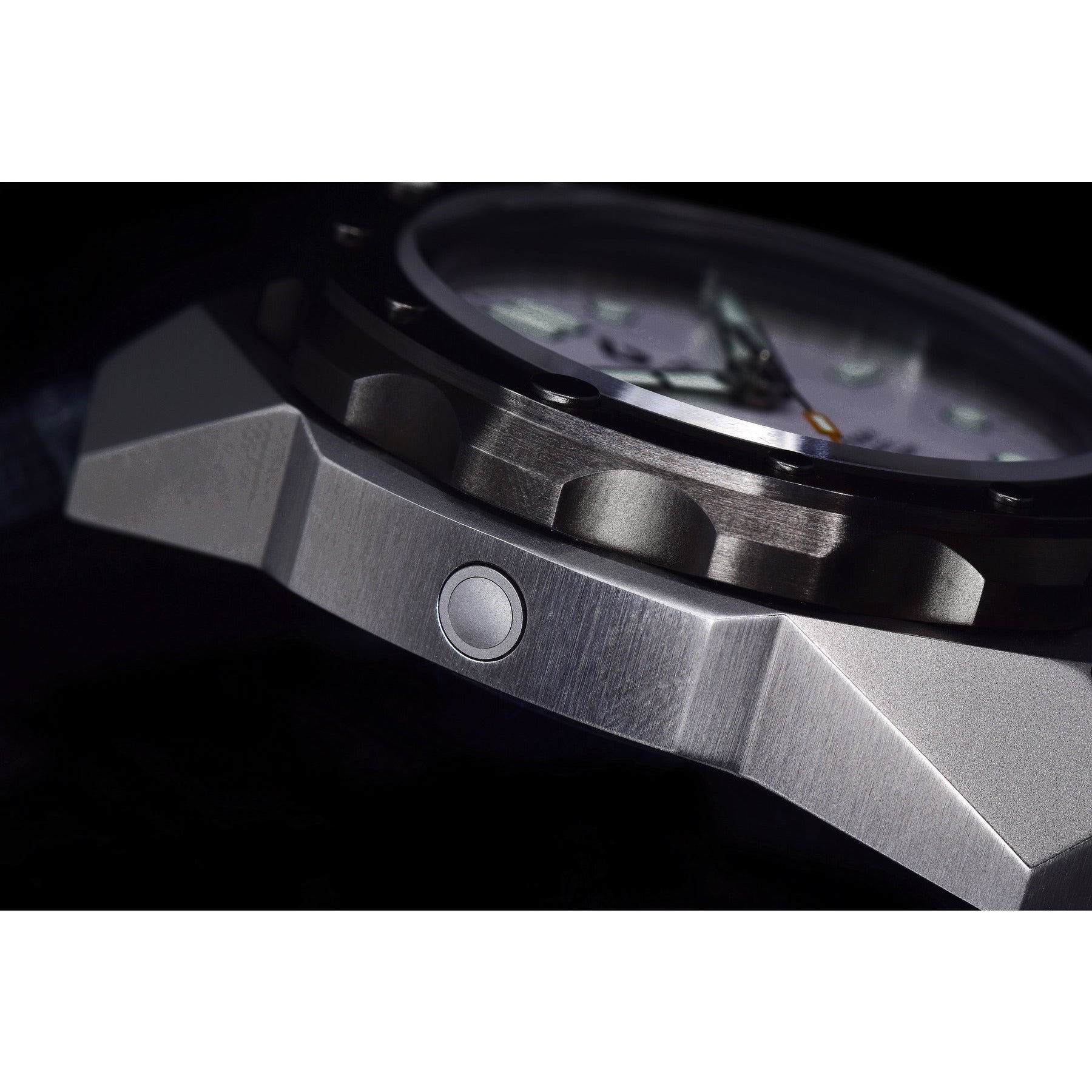 BOLDR Odyssey Whitestorm - Red Army Watches Malaysia