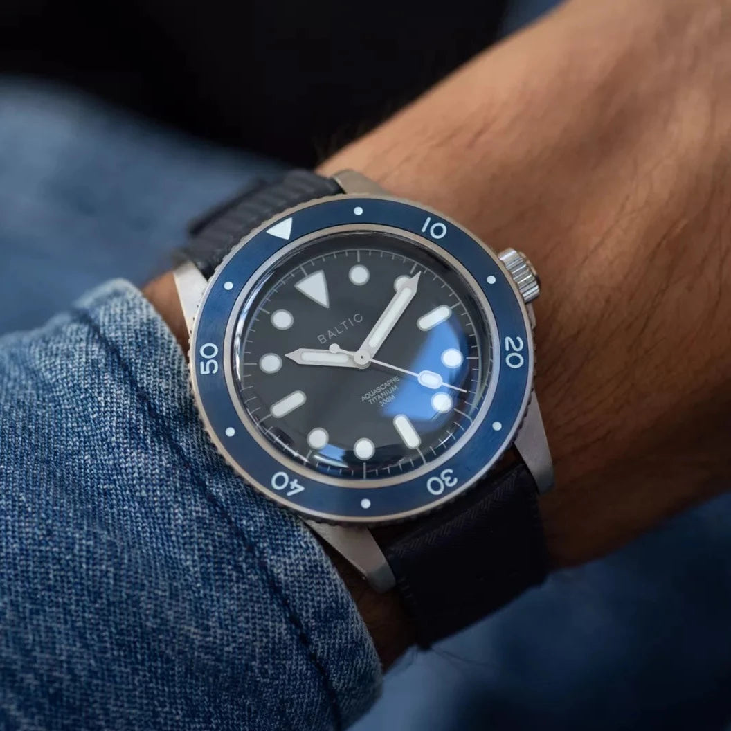 BALTIC AQUASCAPHE TITANIUM BLUE - Red Army Watches 